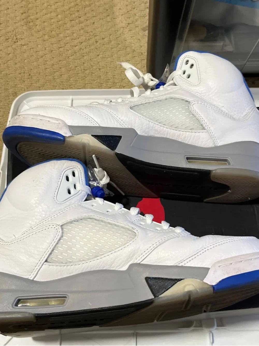 Nike Air Jordan 5 Retro 